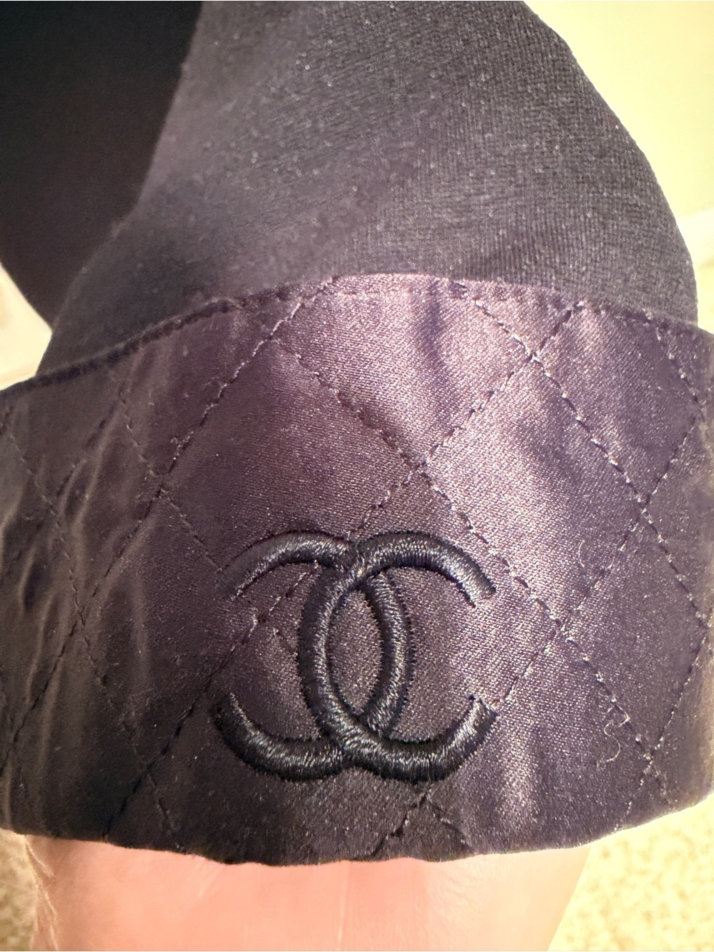 Chanel top - Picture 3 of 5